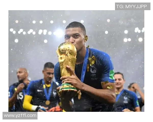 卡姆巴佩：从天才少年到足球巨星的辉煌旅程与未来展望